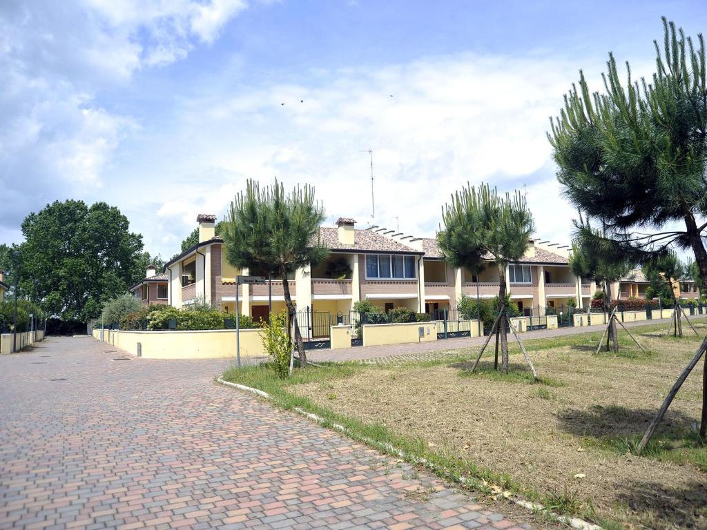 Residence Mediterraneo Lido delle Nazioni Exterior photo